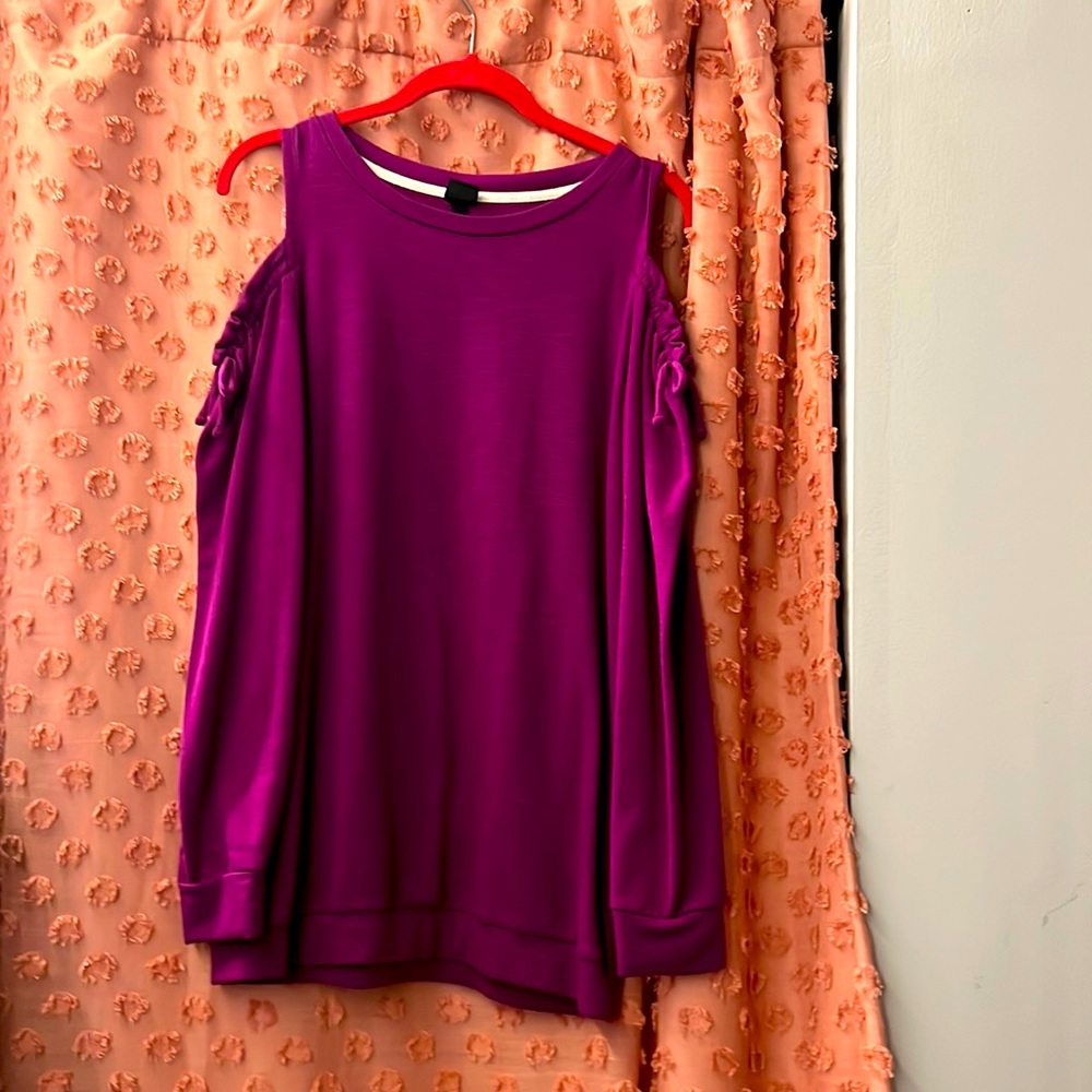 Long Sleeve Cold shoulder shirt (Purple)